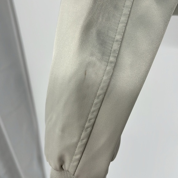 Truth by republic NWT women’s bomber jacket large - Picture 8 of 9